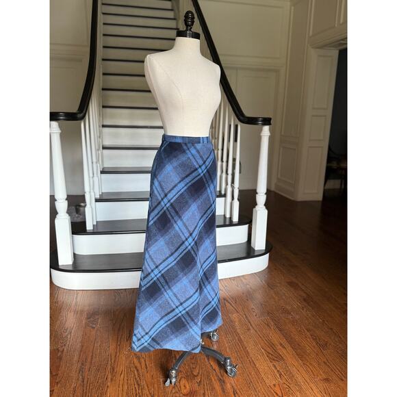Vintage 70s Plaid Tartan A-Line Maxi Skirt Winter Blue Black Grunge Indie Preppy - Picture 5 of 9